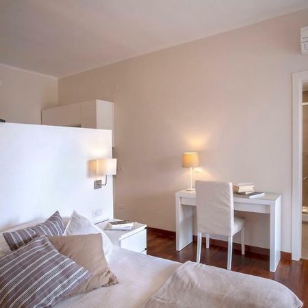 Mamima Studio Apartment Sorrento Exterior foto